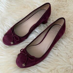 Tory Burch Laila Tan Suede Block Heel Cap Toe Pump Shoes Size 5.5